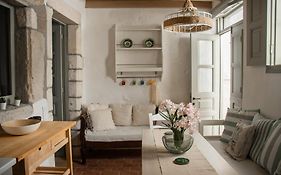 Patmos Traditional House Chora Near The Monastery